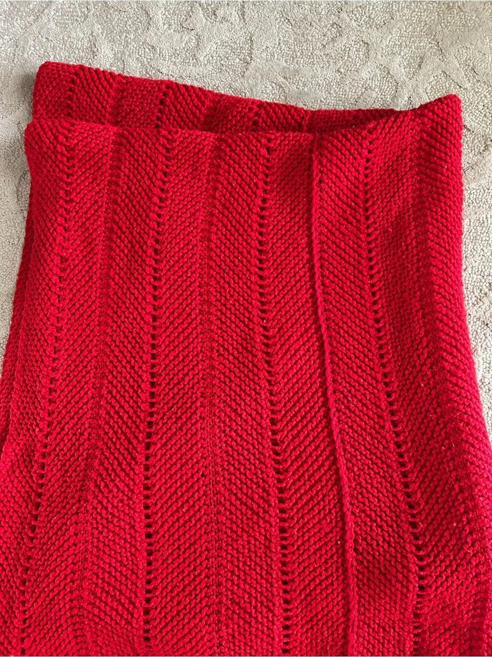Vintage Handmade Afghan Blanket Crochet Knit 45x60 Red Scalloped Hem Holiday